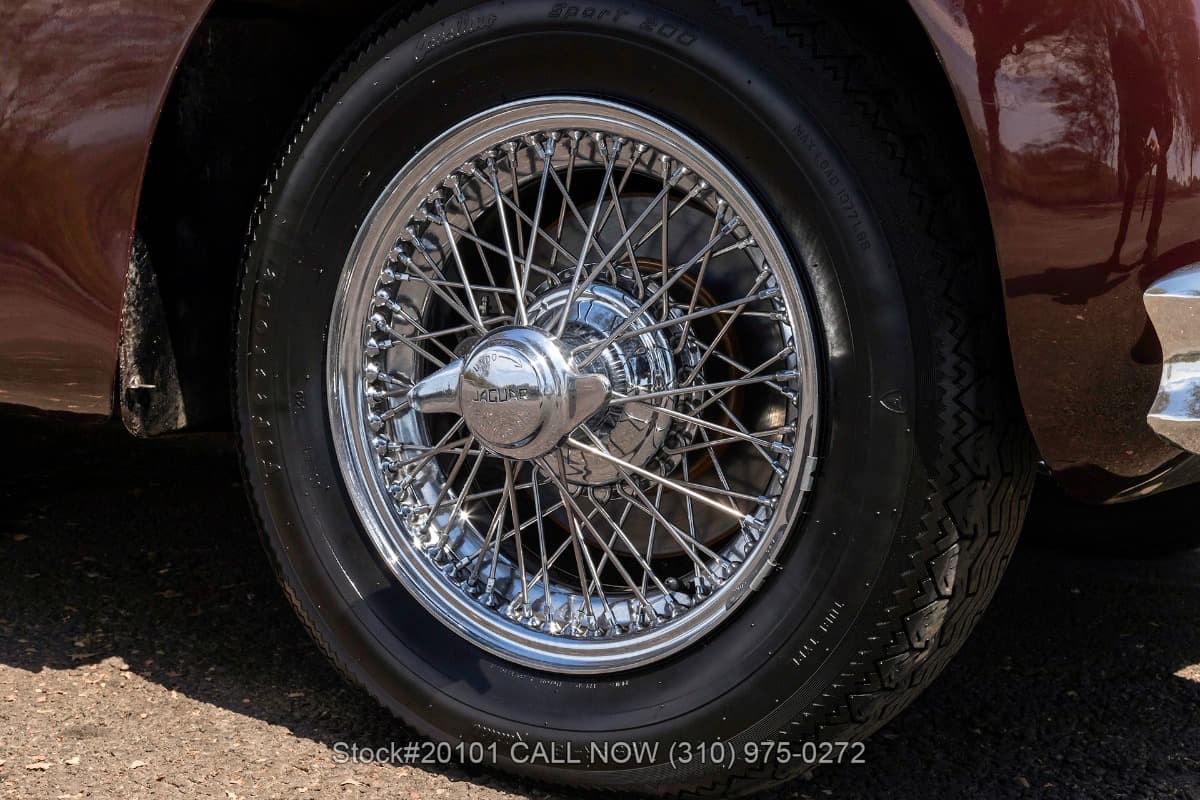 1961 Jaguar XK150 3.8-Liter Fixed Head Coupe Special Equipment thumbnail 4
