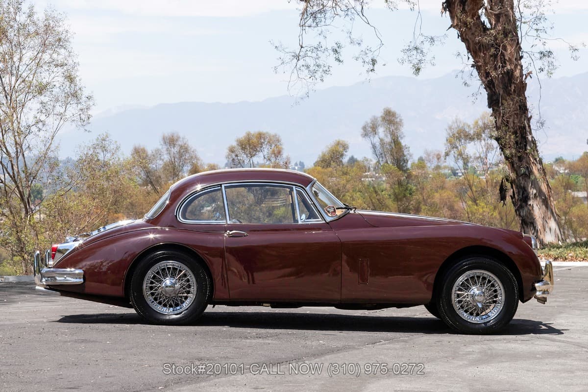 1961 Jaguar XK150 3.8-Liter Fixed Head Coupe Special Equipment thumbnail 5