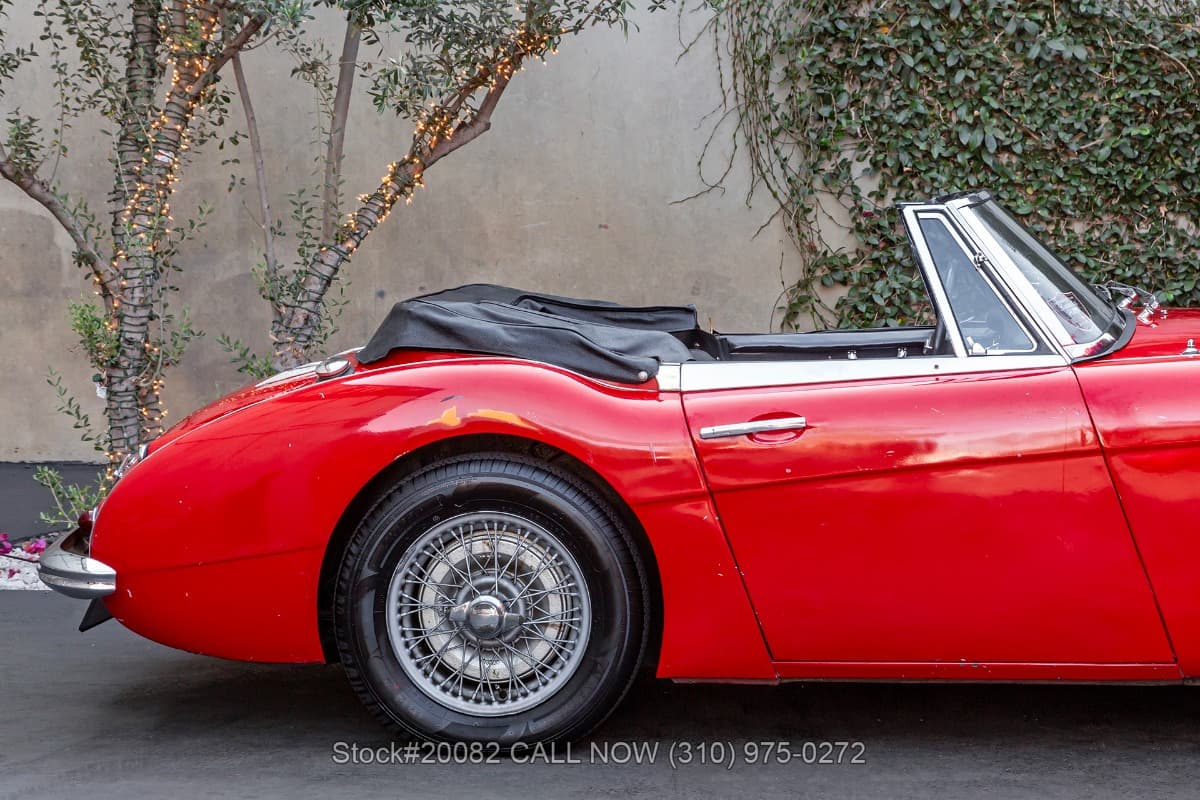 1963 Austin-Healey 3000 Mk II BJ7 Convertible thumbnail 9
