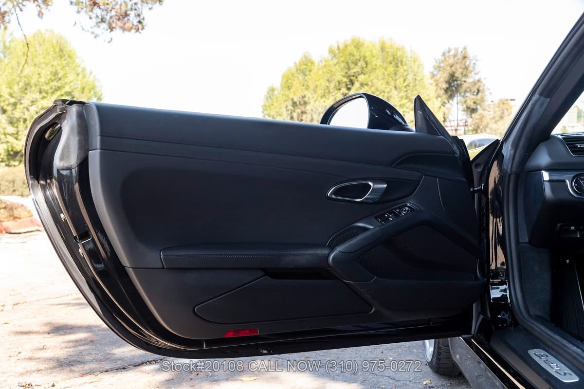 2014 Porsche Boxster S 6-Speed thumbnail 9