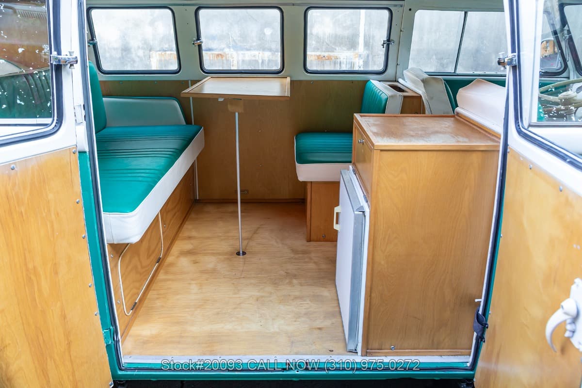 1966 Volkswagen Type 2 Bus thumbnail 15