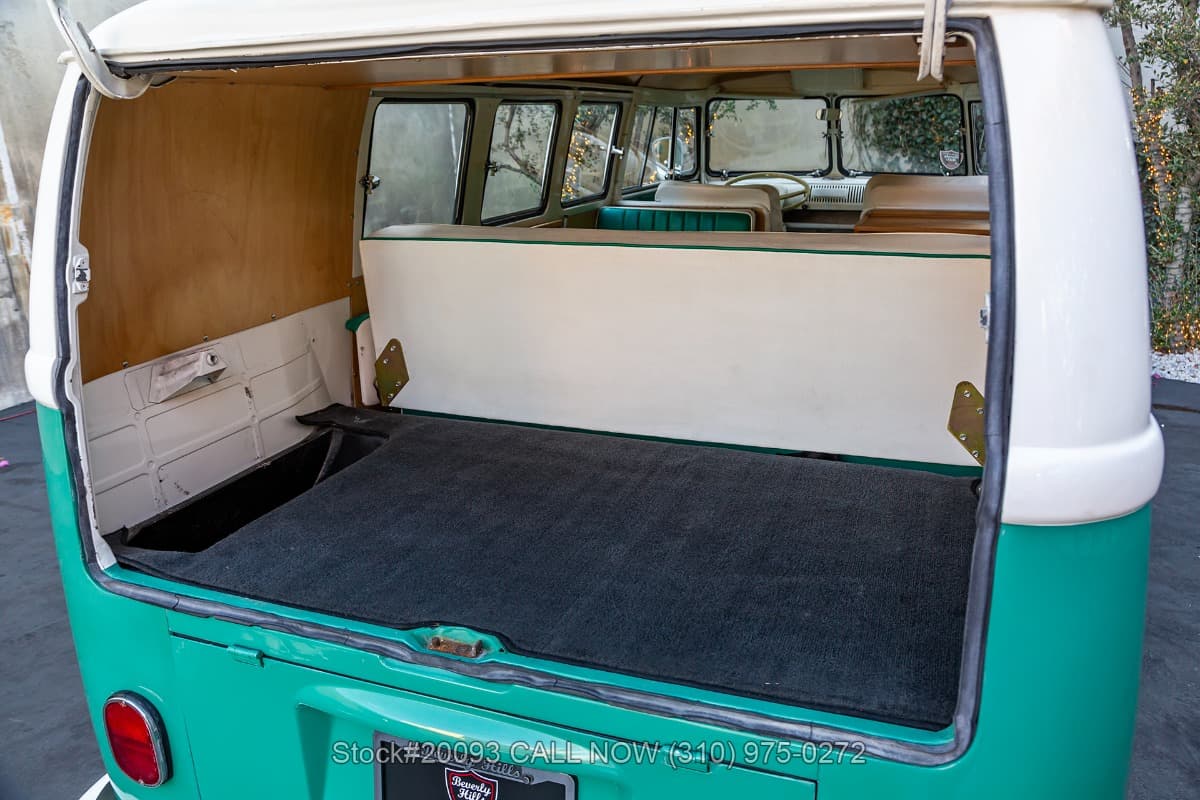 1966 Volkswagen Type 2 Bus thumbnail 22