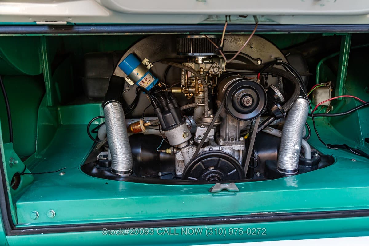 1966 Volkswagen Type 2 Bus thumbnail 23