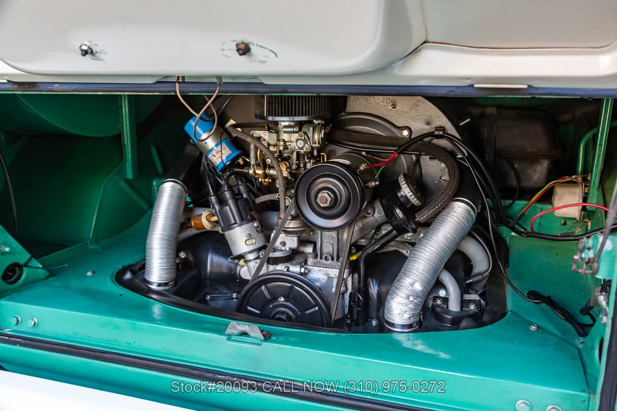 1966 Volkswagen Type 2 Bus thumbnail 25