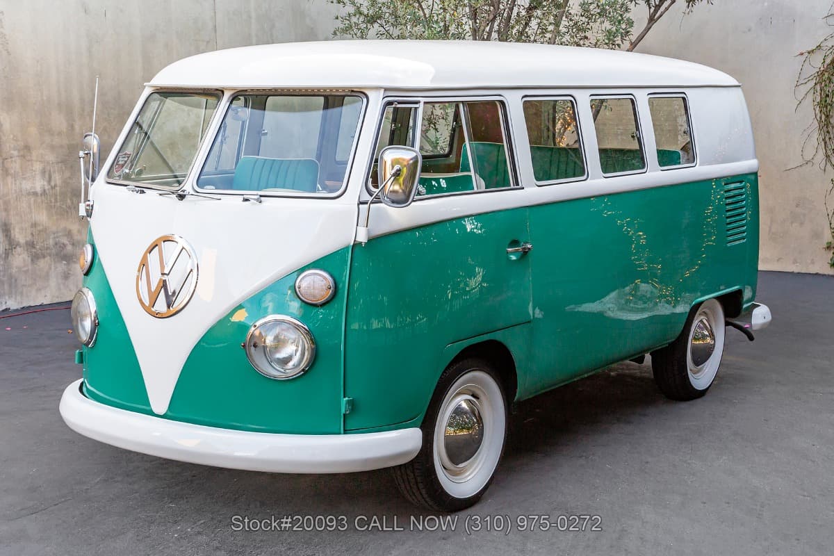 1966 Volkswagen Type 2 Bus thumbnail 5