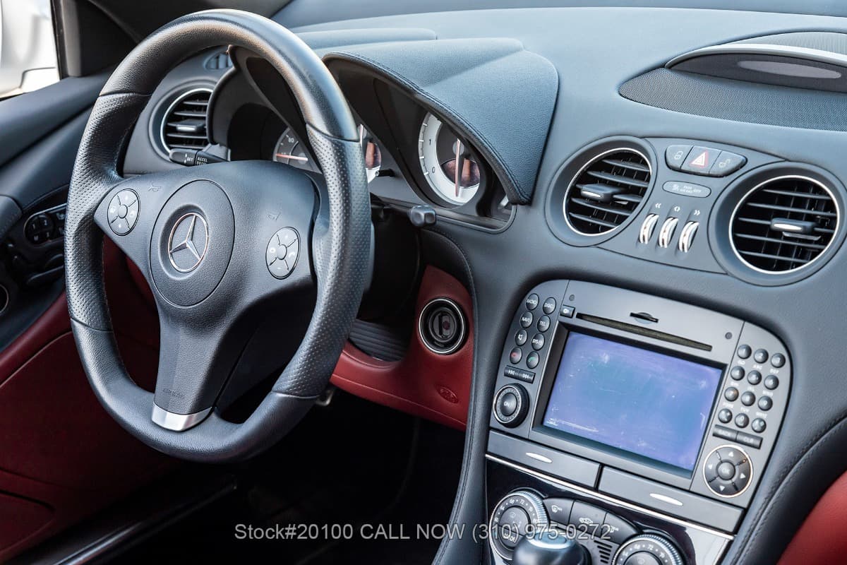 2009 Mercedes SL550 Silver Arrow Edition thumbnail 20