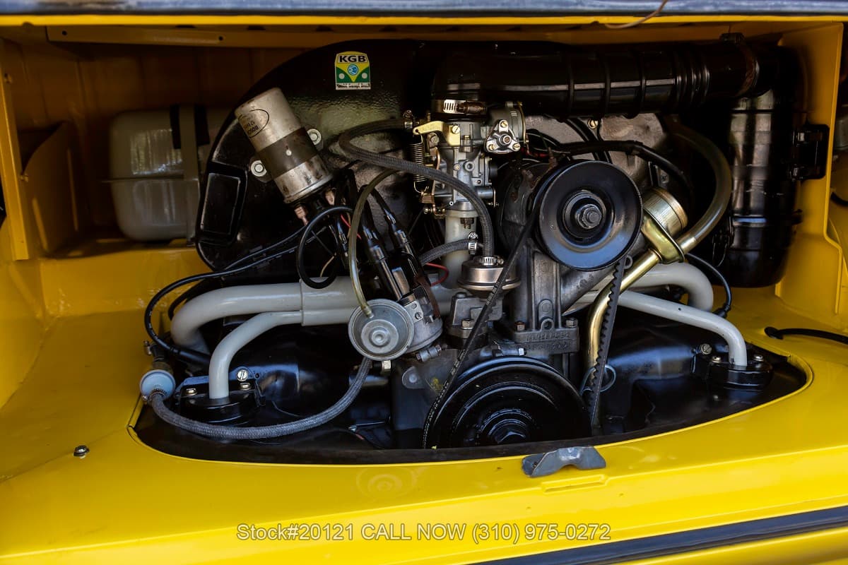 1974 Volkswagen 15-Window Brazilian-built Type 2 Deluxe Bus thumbnail 23