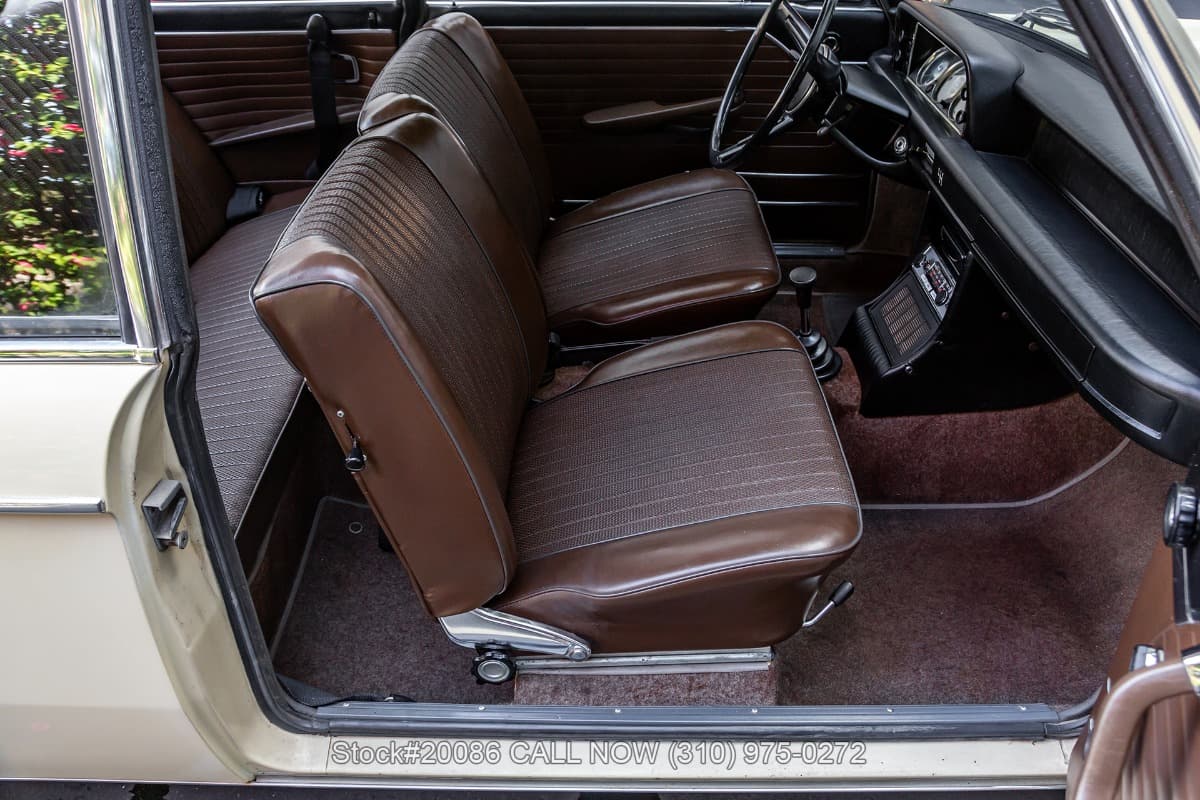 1968 BMW 1600-2 4-Speed thumbnail 14