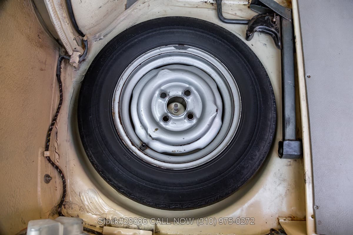 1968 BMW 1600-2 4-Speed thumbnail 17