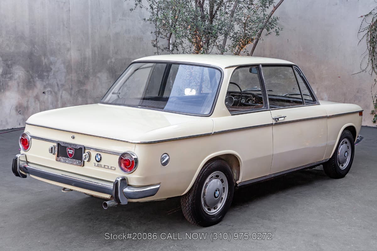 1968 BMW 1600-2 4-Speed thumbnail 4