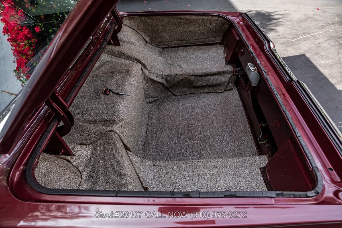 1964 Ford Thunderbird Hardtop Coupe thumbnail 19