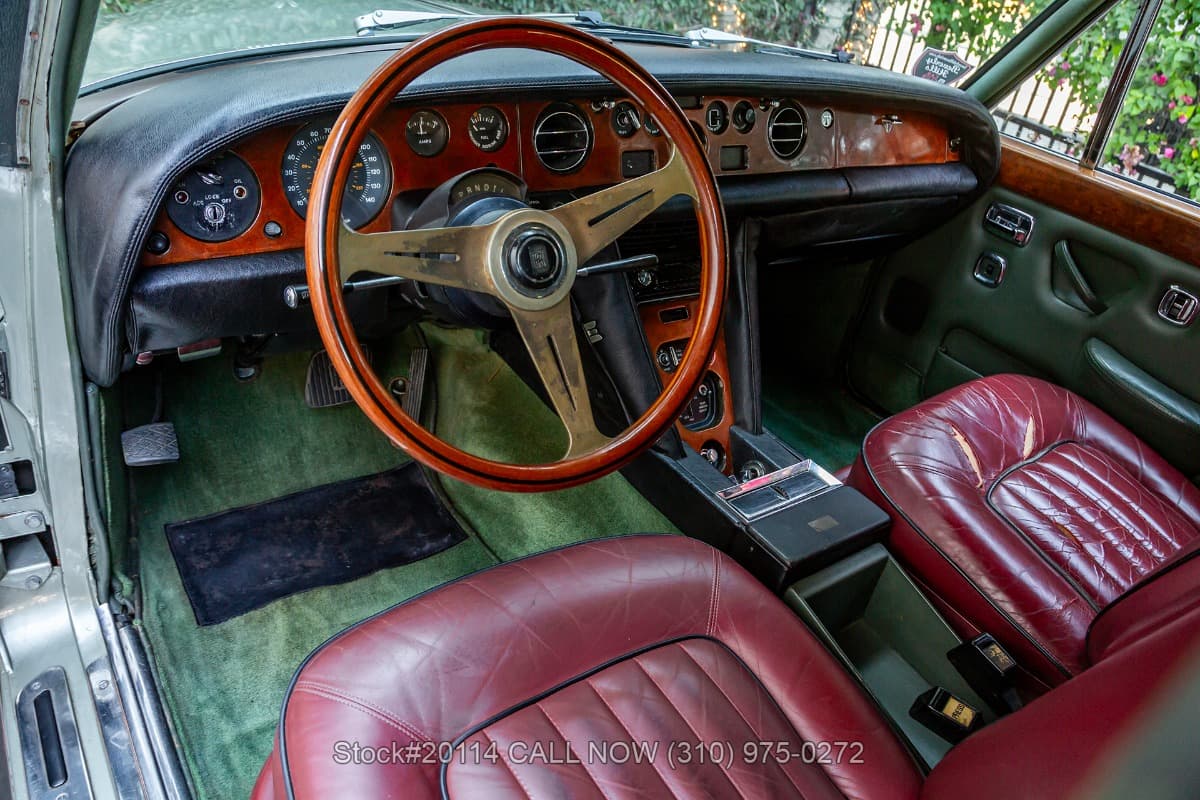 1976 Rolls-Royce Silver Shadow Long-Wheel-Base thumbnail 10