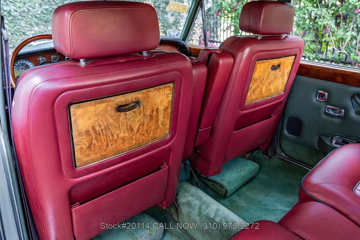 1976 Rolls-Royce Silver Shadow Long-Wheel-Base thumbnail 14