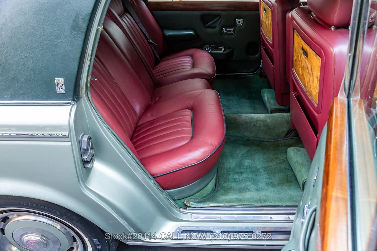 1976 Rolls-Royce Silver Shadow Long-Wheel-Base thumbnail 16