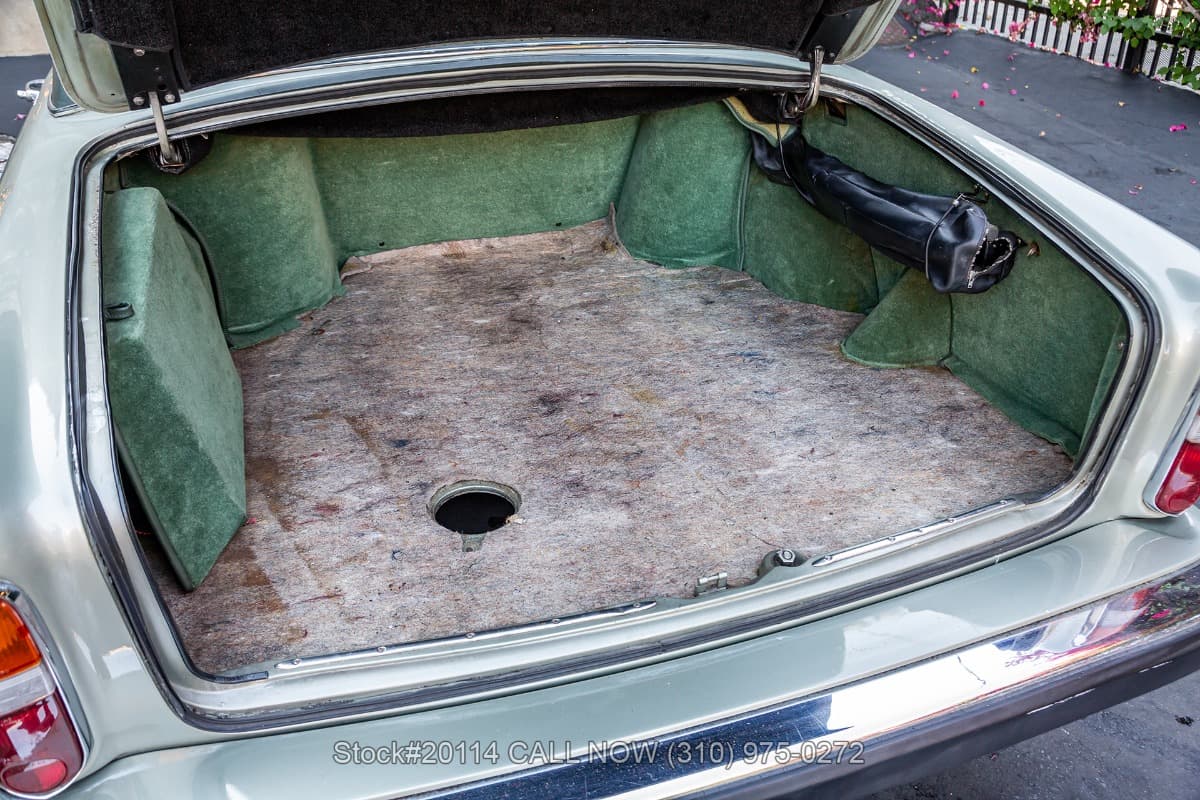 1976 Rolls-Royce Silver Shadow Long-Wheel-Base thumbnail 21