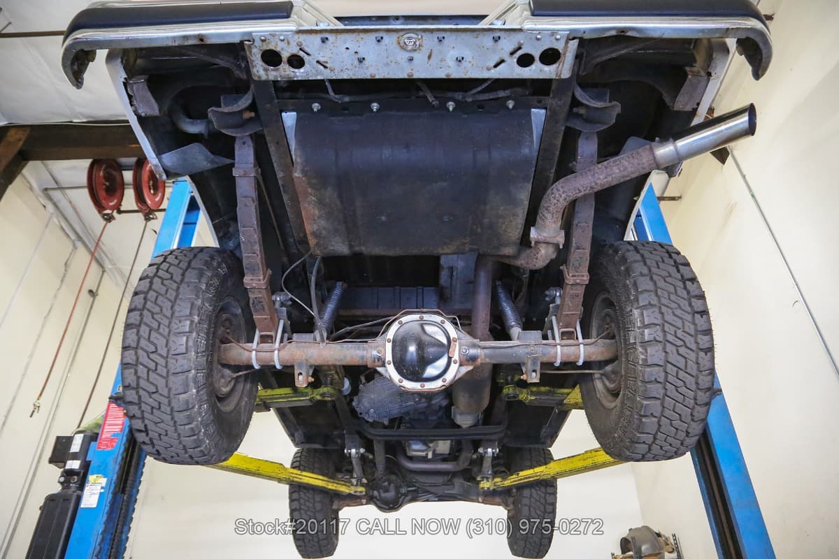 1990 Ford Bronco Custom 4X4 thumbnail 16