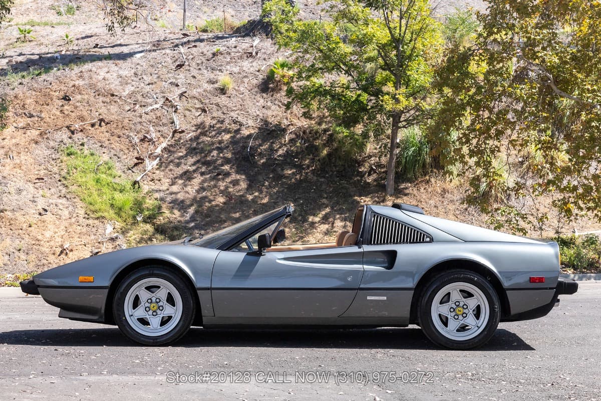 1983 Ferrari 308GTS Quattrovalvole thumbnail 7