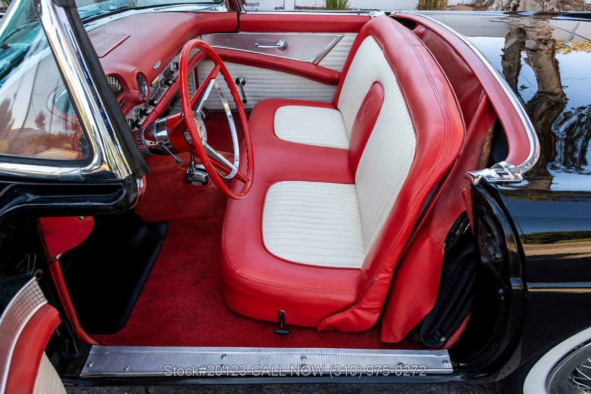 1956 Ford Thunderbird Convertible thumbnail 17
