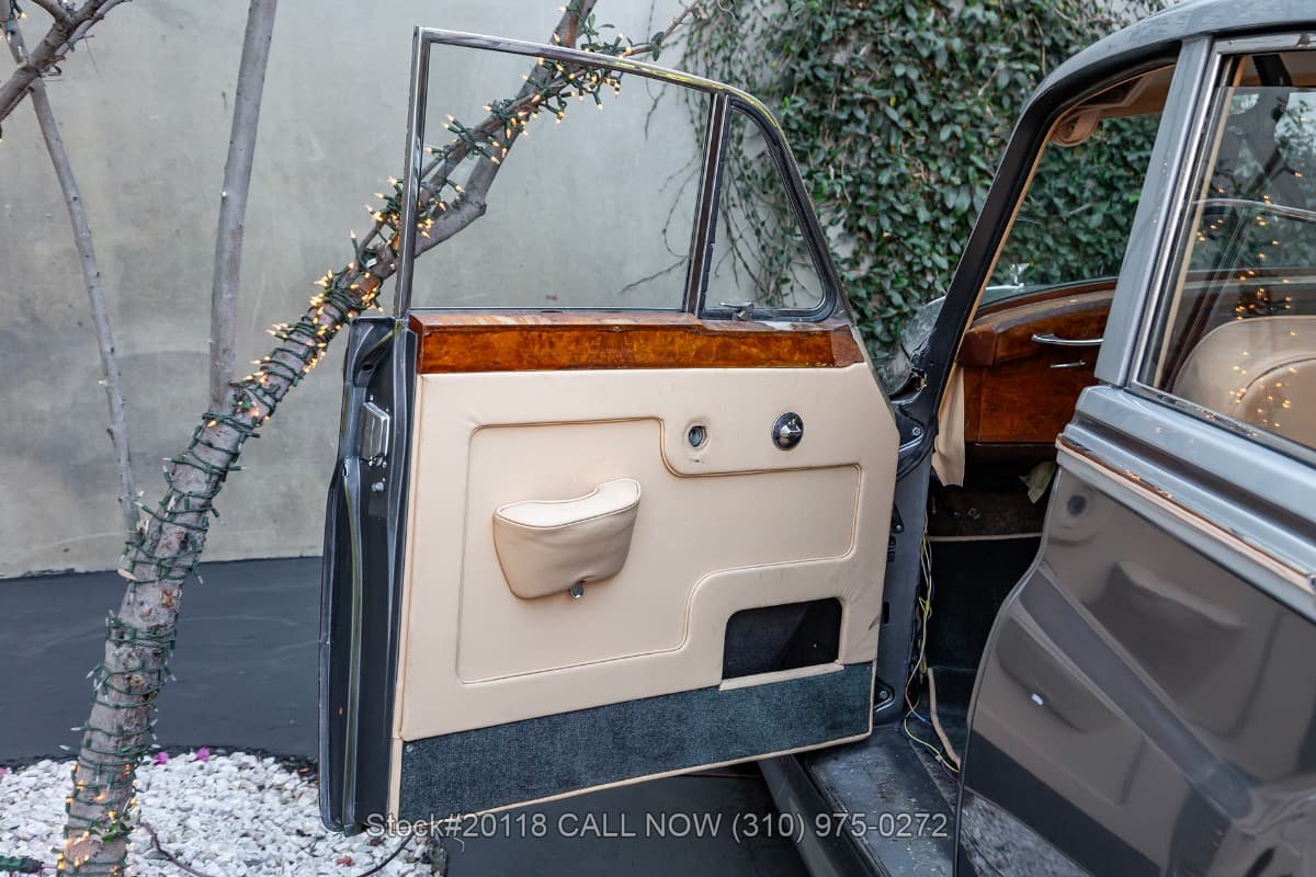 1958 Bentley S1 Right-Hand-Drive thumbnail 9