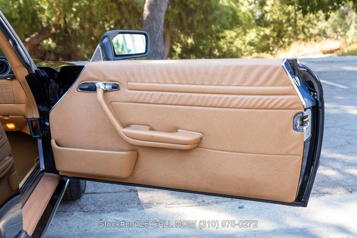 1983 Mercedes 380SL with 2 tops thumbnail 19