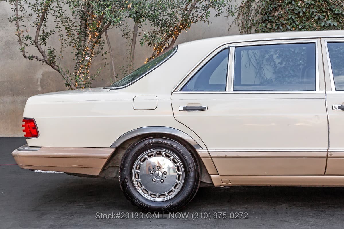 1989 Mercedes 560SEL thumbnail 8