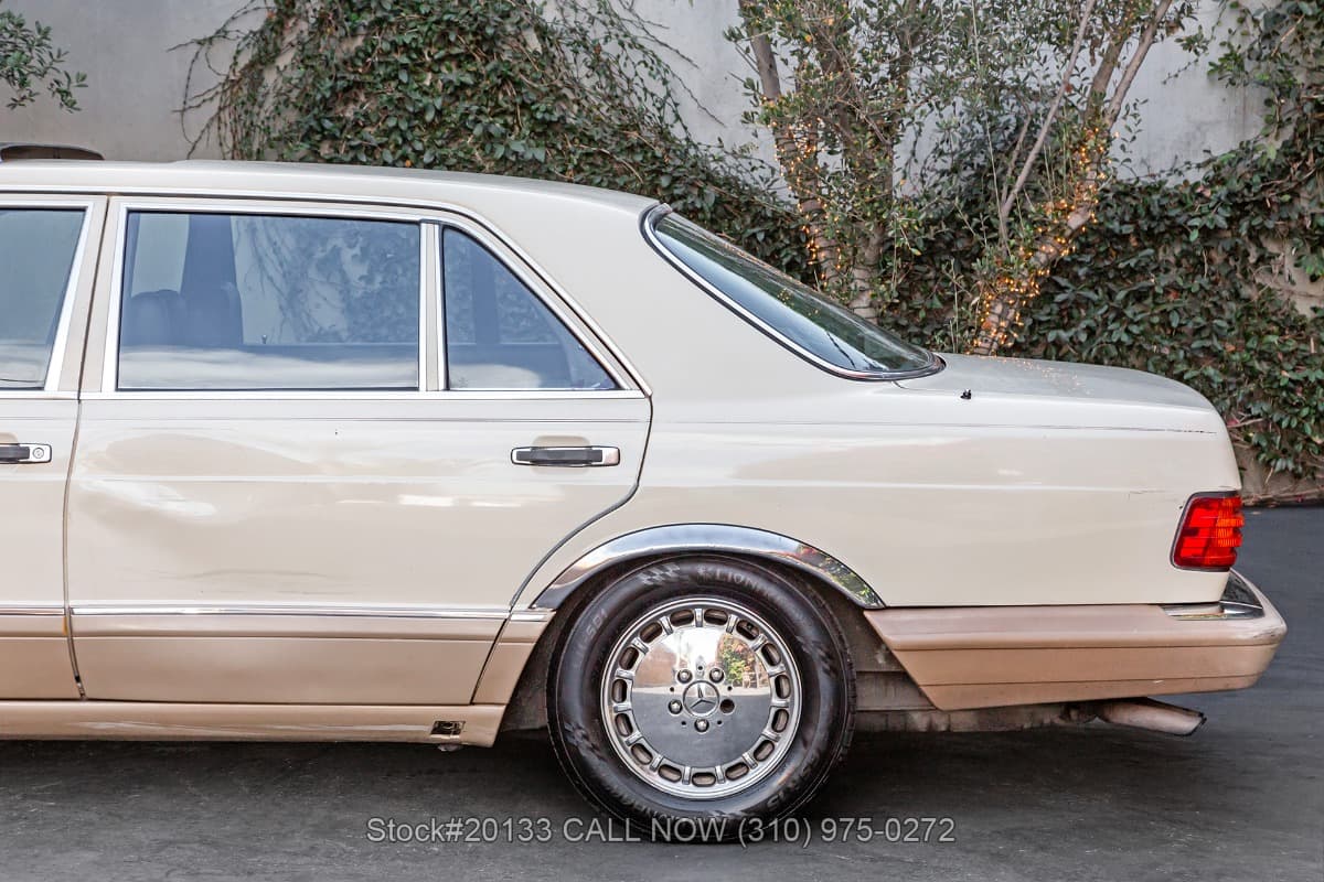1989 Mercedes 560SEL thumbnail 9