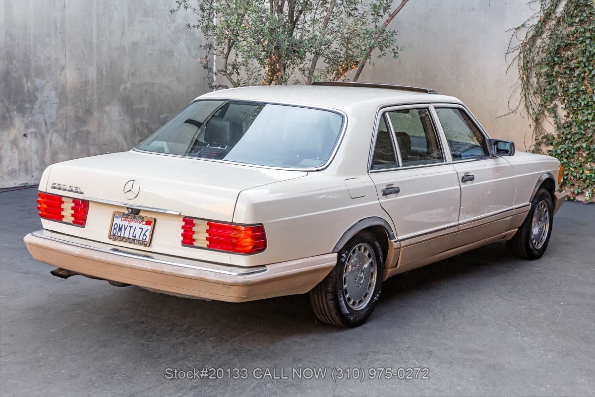 1989 Mercedes 560SEL thumbnail 4