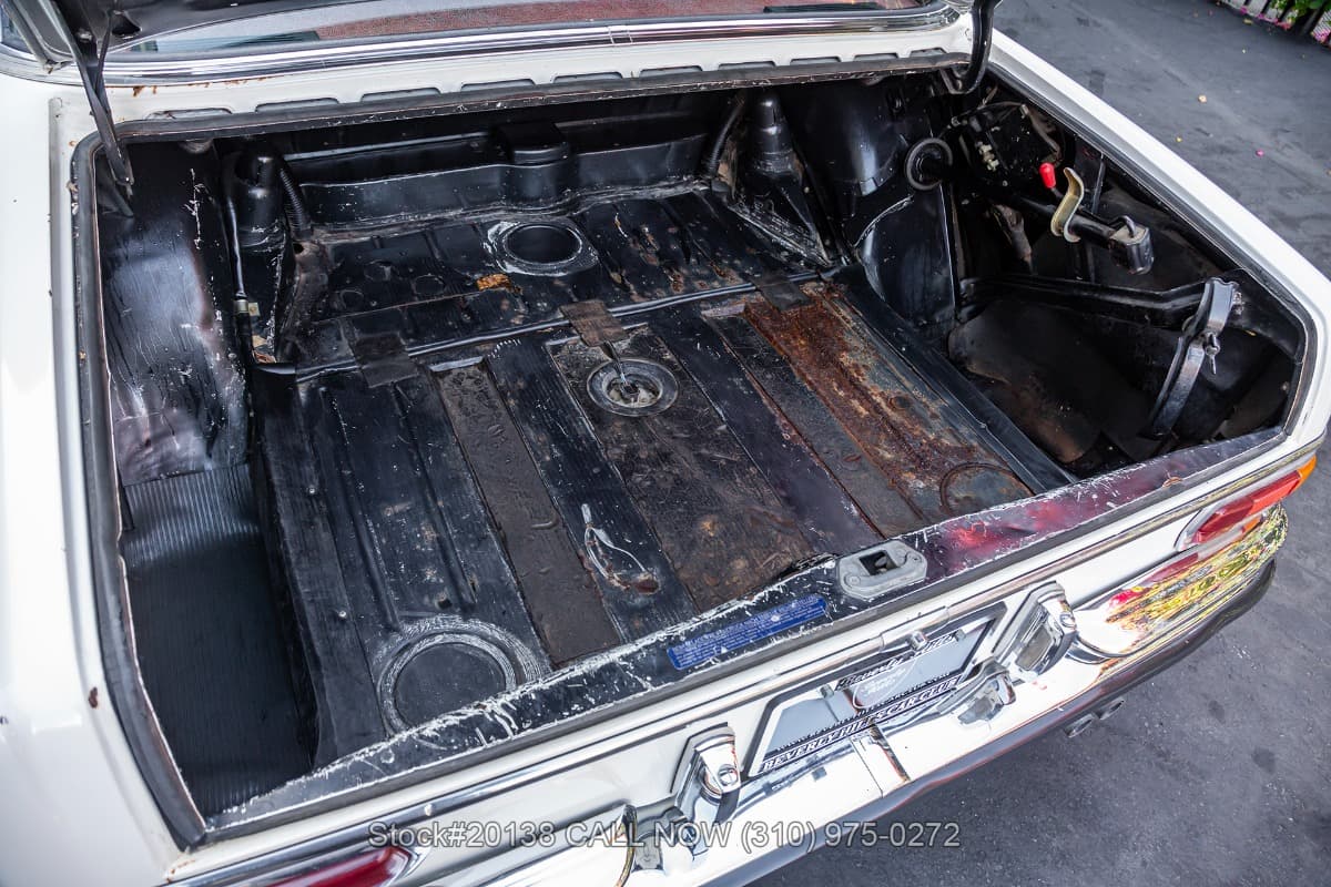 1972 Mercedes 280SE 4.5 thumbnail 21