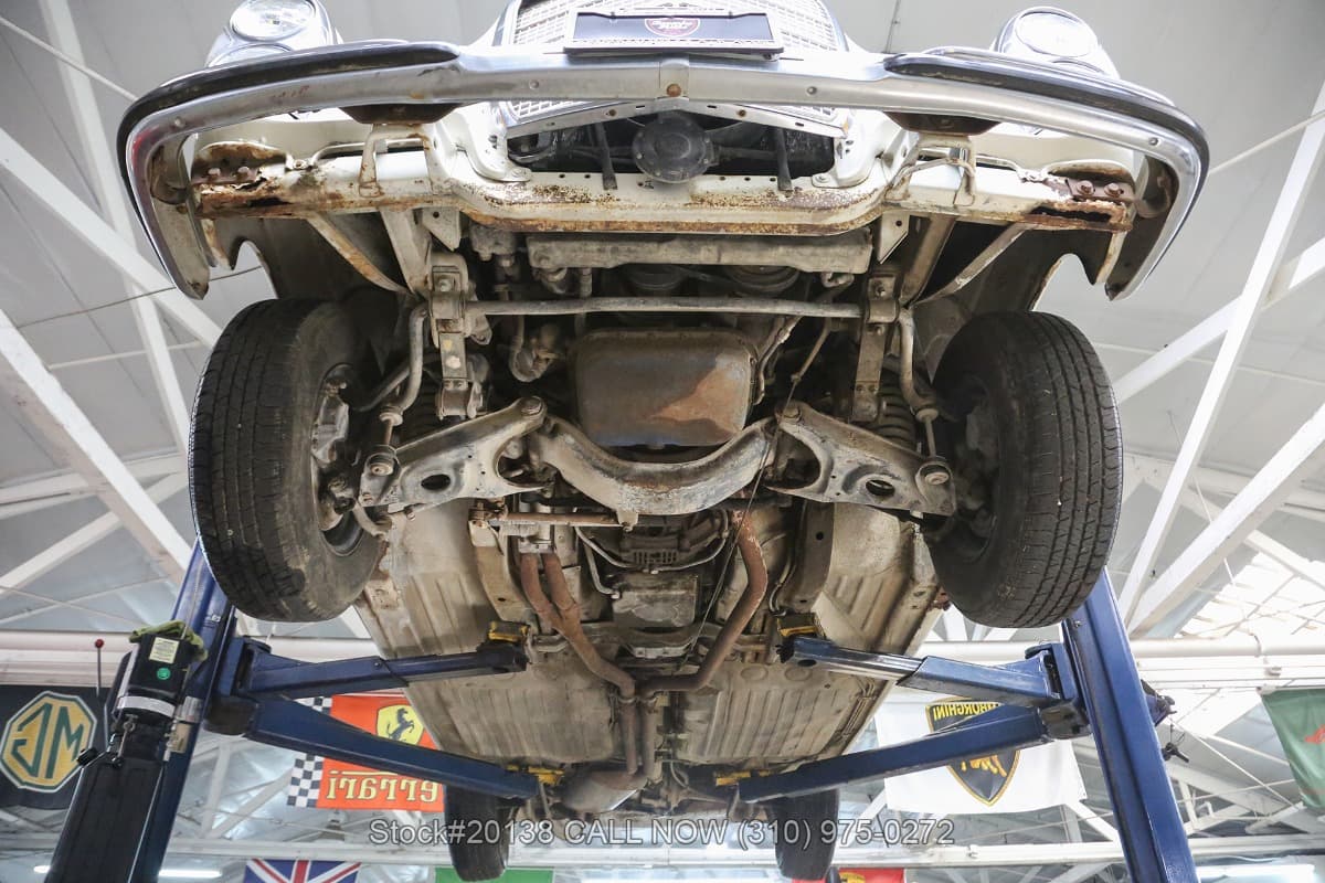 1972 Mercedes 280SE 4.5 thumbnail 29