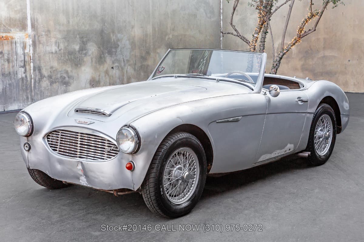 1959 Austin-Healey 100-6 Convertible Sports Car thumbnail 7