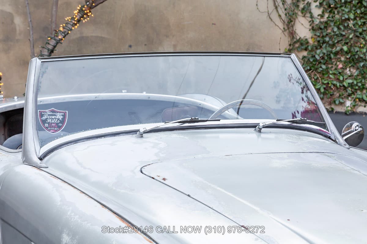 1959 Austin-Healey 100-6 Convertible Sports Car thumbnail 8