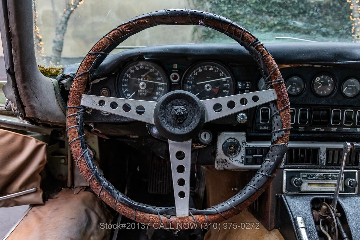 1971 Jaguar XKE V12 2+2 Series III thumbnail 15