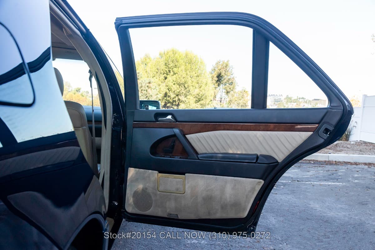 1993 Mercedes 500SEL thumbnail 17