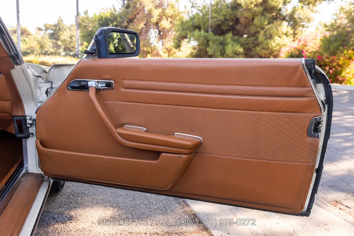 1977 Mercedes 450SL with two tops thumbnail 15