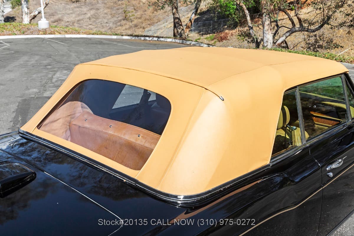 1988 Rolls-Royce Corniche II Convertible thumbnail 8