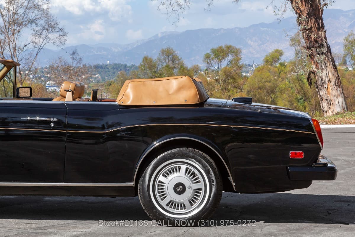 1988 Rolls-Royce Corniche II Convertible thumbnail 13