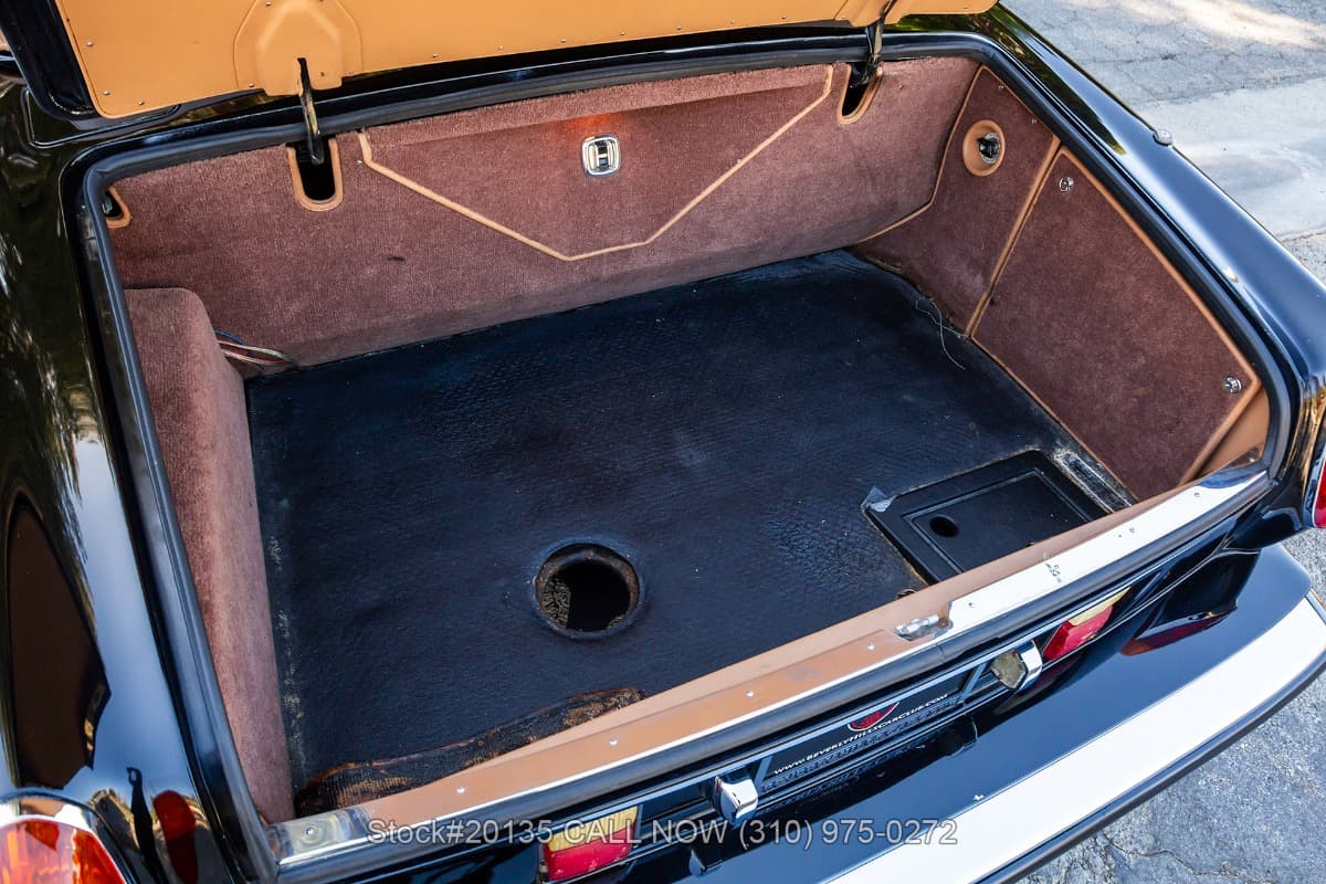 1988 Rolls-Royce Corniche II Convertible thumbnail 21