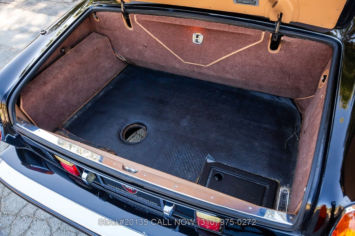 1988 Rolls-Royce Corniche II Convertible thumbnail 22