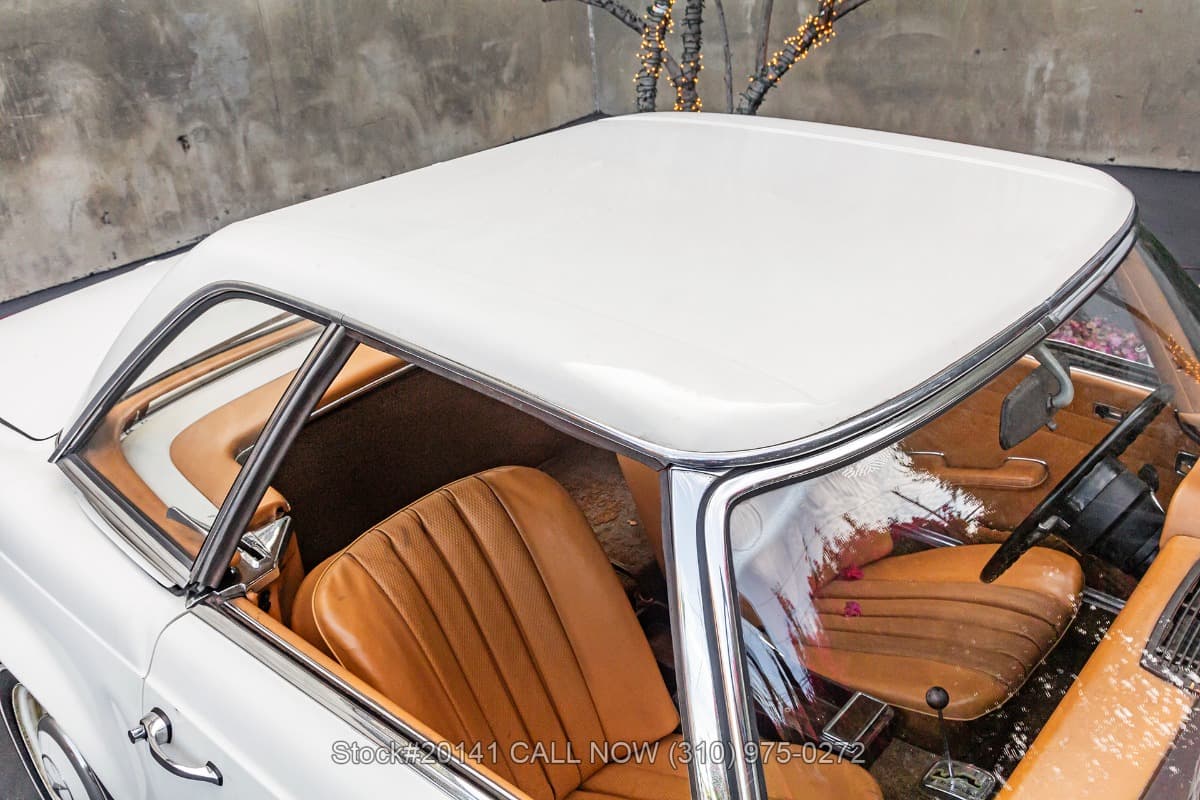 1968 Mercedes 250SL with 2 Tops thumbnail 10