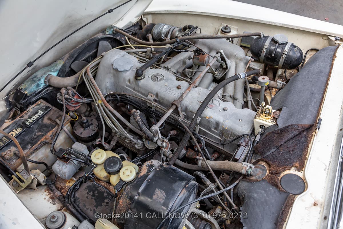 1968 Mercedes 250SL with 2 Tops thumbnail 19