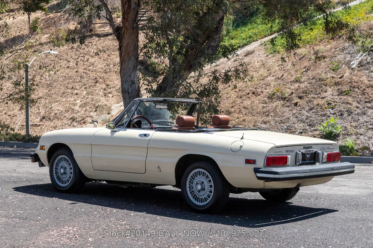 1977 Alfa Romeo Spider Veloce 2000 thumbnail 6