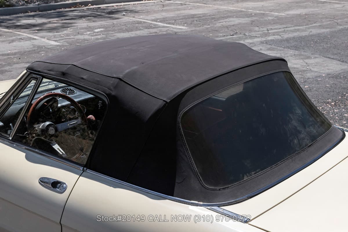 1977 Alfa Romeo Spider Veloce 2000 thumbnail 10
