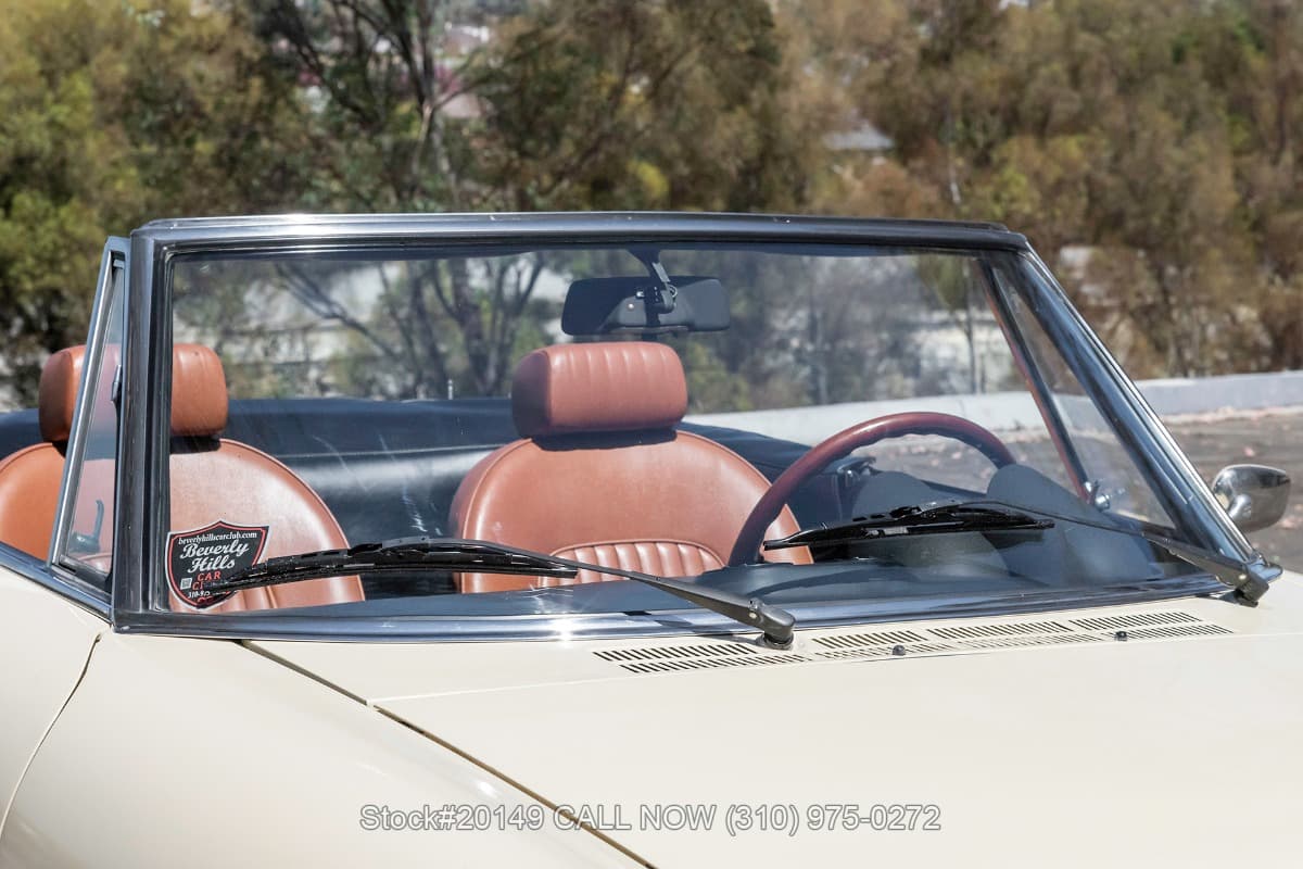 1977 Alfa Romeo Spider Veloce 2000 thumbnail 11
