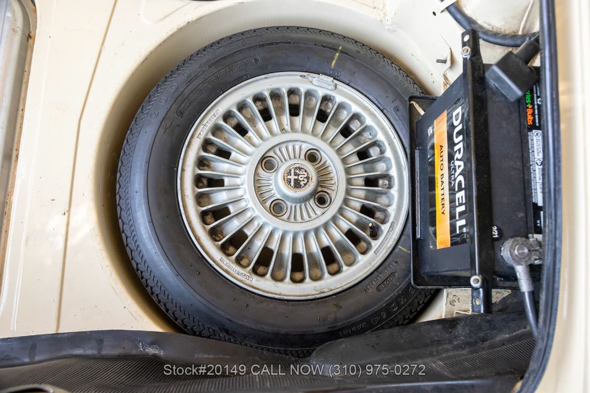1977 Alfa Romeo Spider Veloce 2000 thumbnail 21
