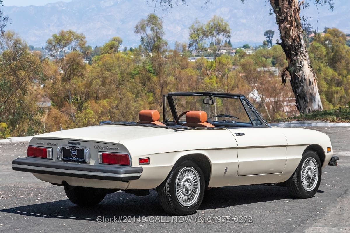 1977 Alfa Romeo Spider Veloce 2000 thumbnail 4