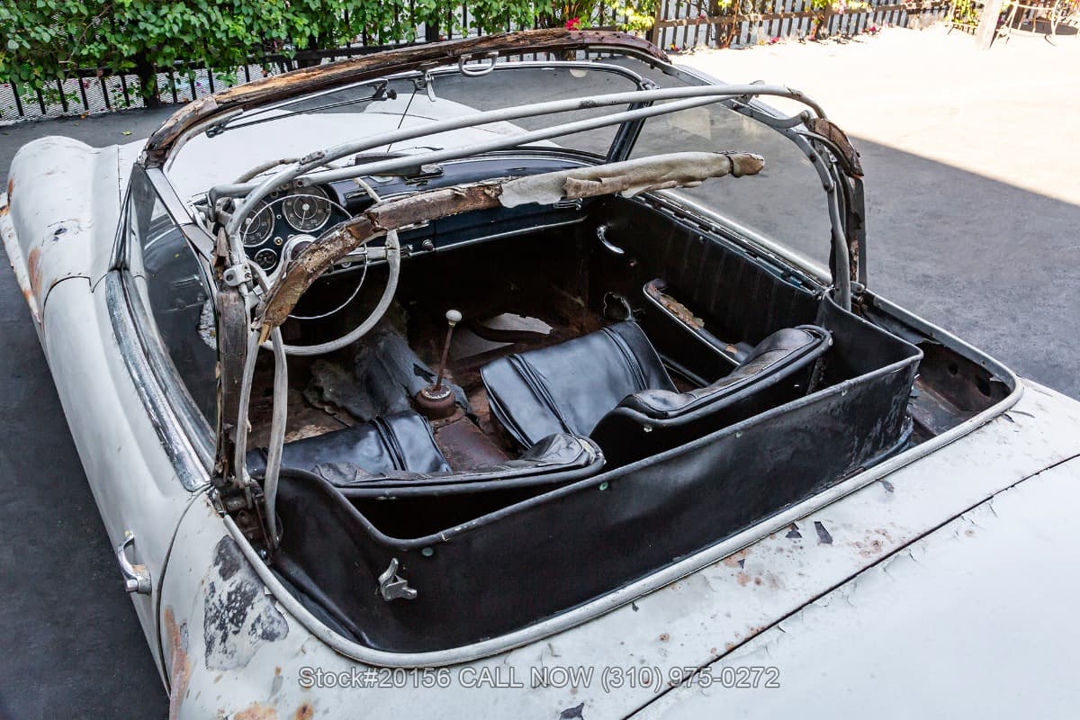 1956 Mercedes 190SL thumbnail 9