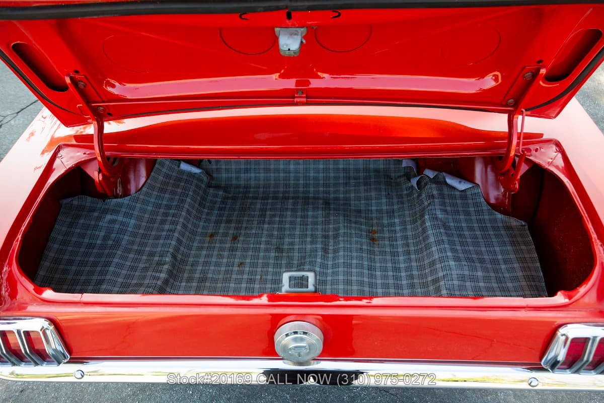 1965 Ford Mustang A-Code Fastback thumbnail 20