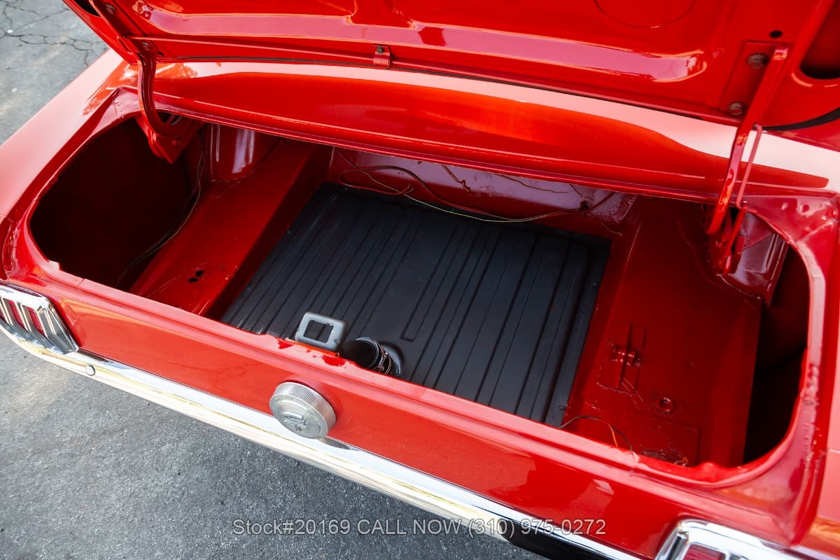 1965 Ford Mustang A-Code Fastback thumbnail 22