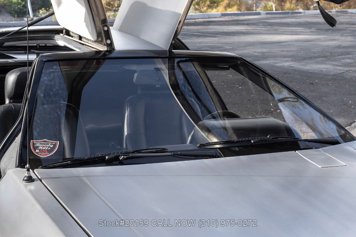 1981 DeLorean DMC-12 thumbnail 10