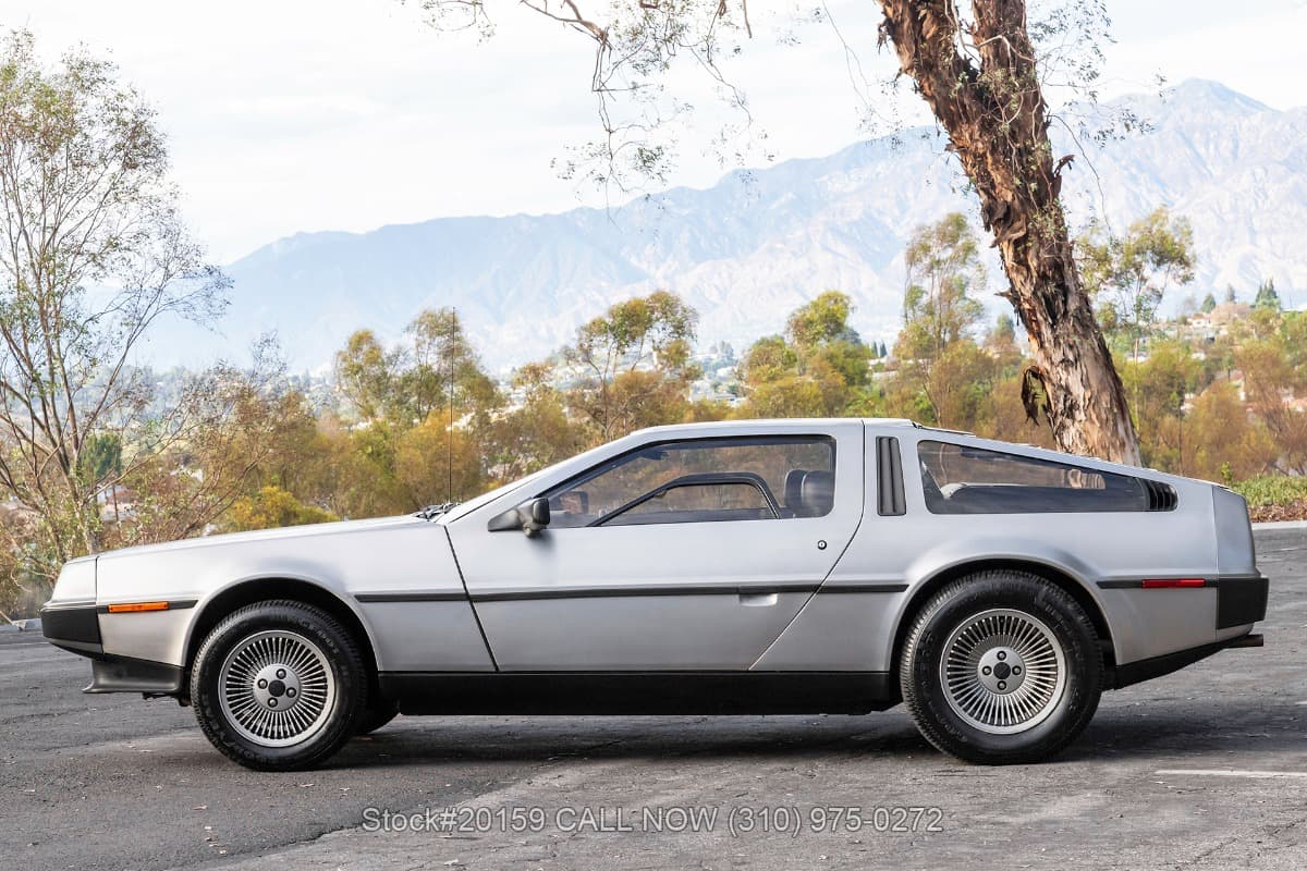 1981 DeLorean DMC-12 thumbnail 13